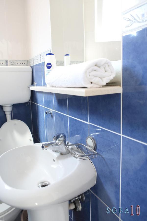 Apartmani Jedro Rafailovici Ngoại thất bức ảnh