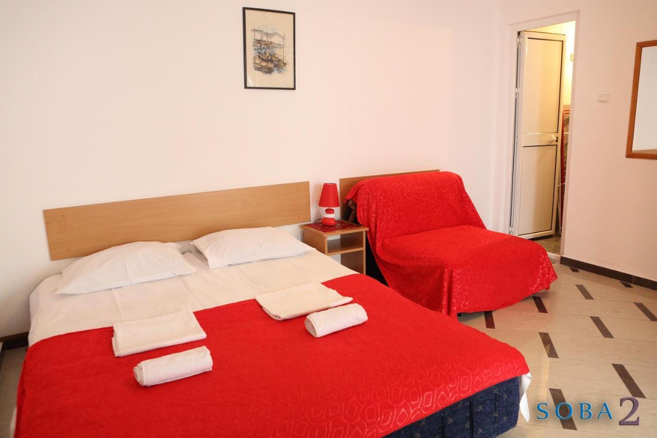 Apartmani Jedro Rafailovici Ngoại thất bức ảnh