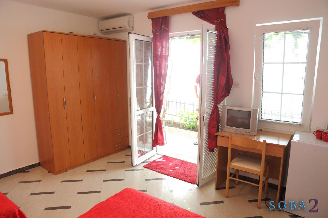 Apartmani Jedro Rafailovici Ngoại thất bức ảnh