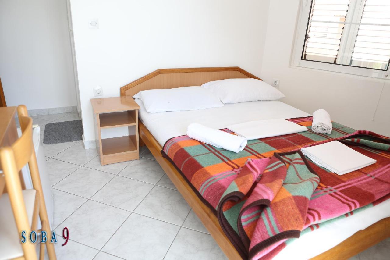 Apartmani Jedro Rafailovici Ngoại thất bức ảnh