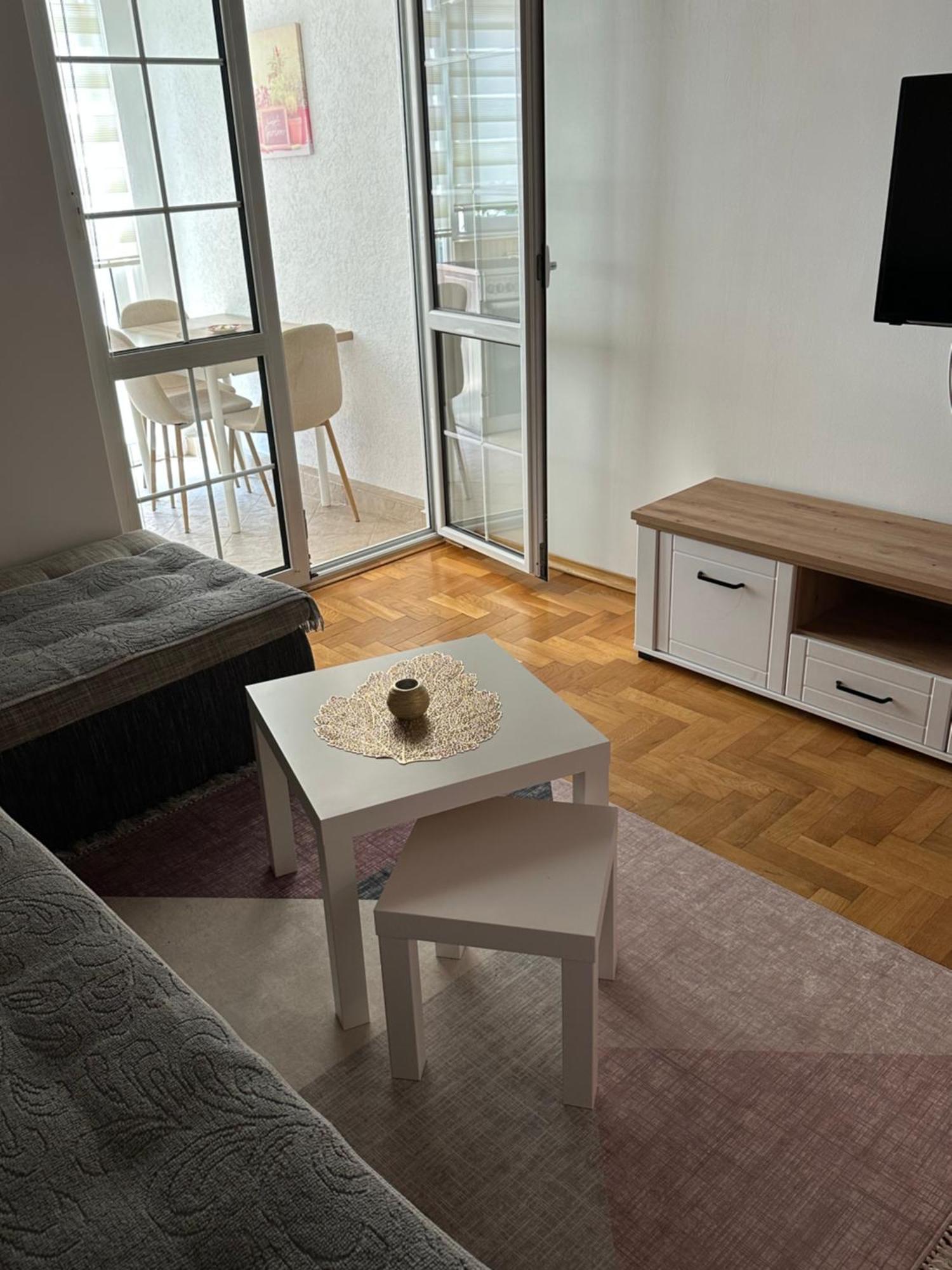 Apartmani Jedro Rafailovici Ngoại thất bức ảnh