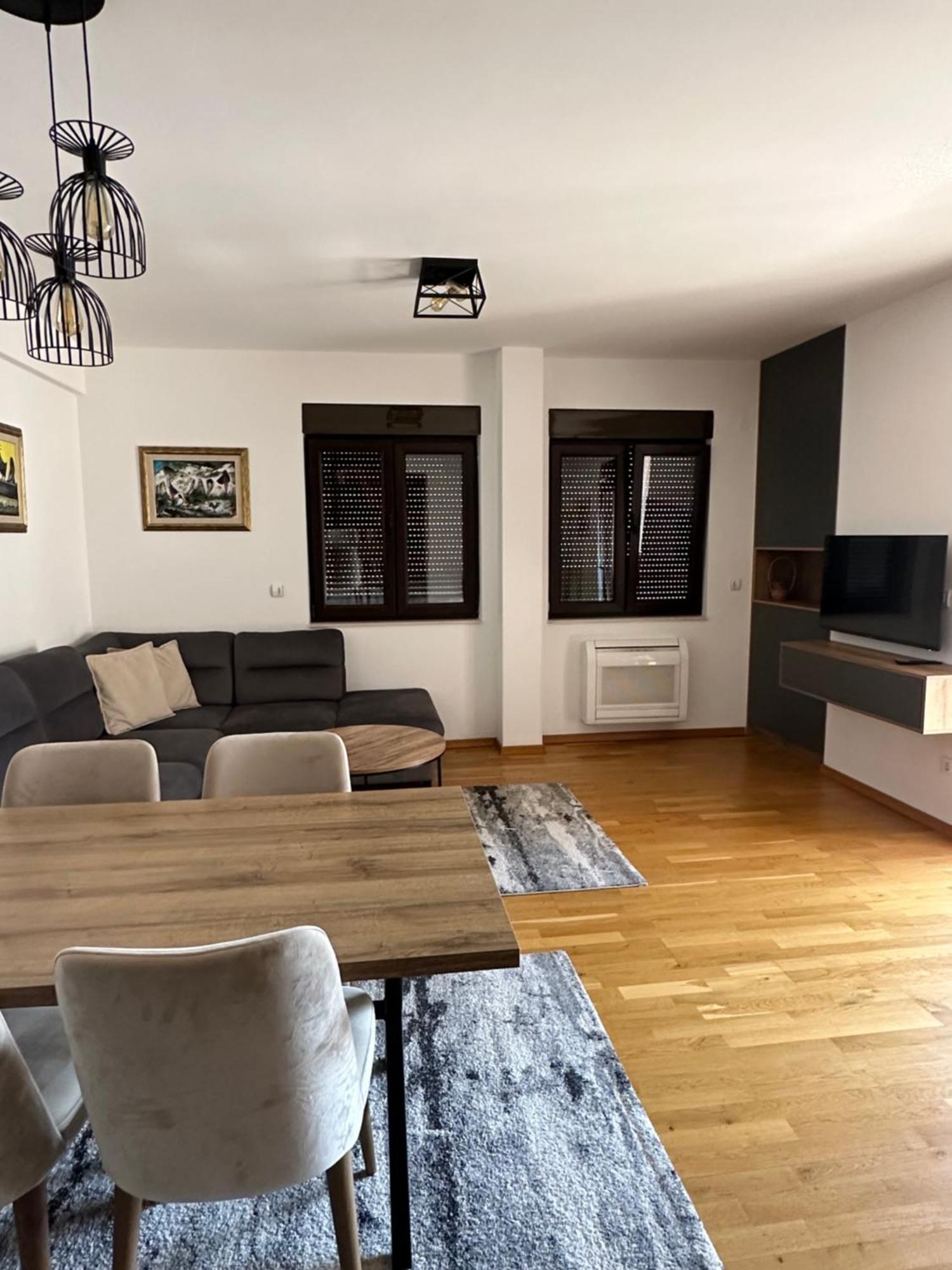 Apartmani Jedro Rafailovici Ngoại thất bức ảnh